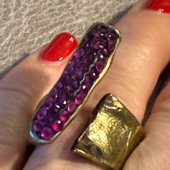 GORGEOUS Artisanal organic brass ring set with genuine rubies London-made - Picture 2 of 9